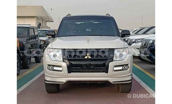 Buy Import Mitsubishi Pajero White Car in Import - Dubai in Ashanti Buy Import Mitsubishi Pajero White Car in Import - Dubai in Ashanti