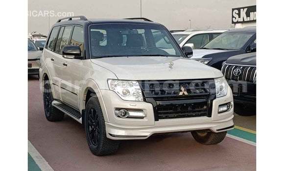 Buy Import Mitsubishi Pajero White Car in Import - Dubai in Ashanti Buy Import Mitsubishi Pajero White Car in Import - Dubai in Ashanti