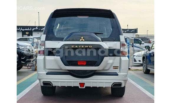 Buy Import Mitsubishi Pajero White Car in Import - Dubai in Ashanti Buy Import Mitsubishi Pajero White Car in Import - Dubai in Ashanti