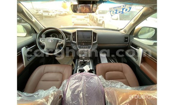 Ra Imported Toyota Land Cruiser funfun Ọkọ̀ in Import - Dubai ni Ashanti Ra Imported Toyota Land Cruiser funfun Ọkọ̀ in Import - Dubai ni Ashanti