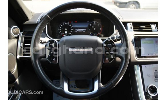 Sayi Imported Land Rover Range Rover Black Mota in Import - Dubai a Ashanti Sayi Imported Land Rover Range Rover Black Mota in Import - Dubai a Ashanti