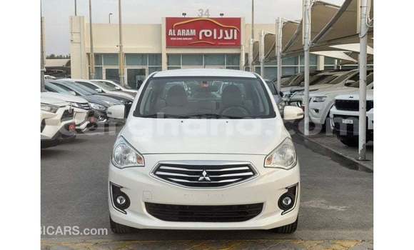 Ra Imported Mitsubishi Attrage funfun Ọkọ̀ in Import - Dubai ni Ashanti Ra Imported Mitsubishi Attrage funfun Ọkọ̀ in Import - Dubai ni Ashanti