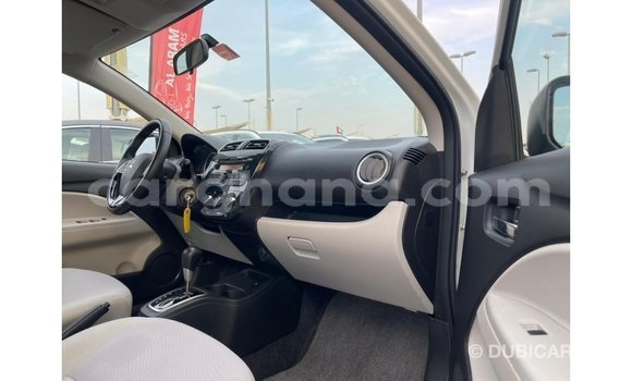 Ra Imported Mitsubishi Attrage funfun Ọkọ̀ in Import - Dubai ni Ashanti Ra Imported Mitsubishi Attrage funfun Ọkọ̀ in Import - Dubai ni Ashanti