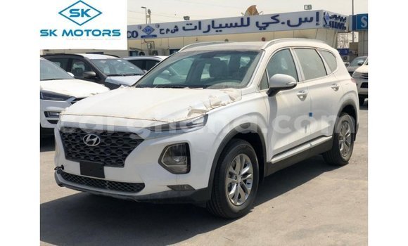 Buy Import Hyundai Santa Fe White Car in Import - Dubai in Ashanti Buy Import Hyundai Santa Fe White Car in Import - Dubai in Ashanti