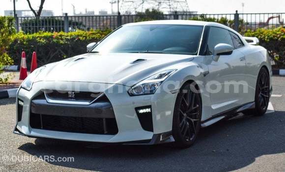 Buy Import Nissan GT-R White Car in Import - Dubai in Ashanti Buy Import Nissan GT-R White Car in Import - Dubai in Ashanti