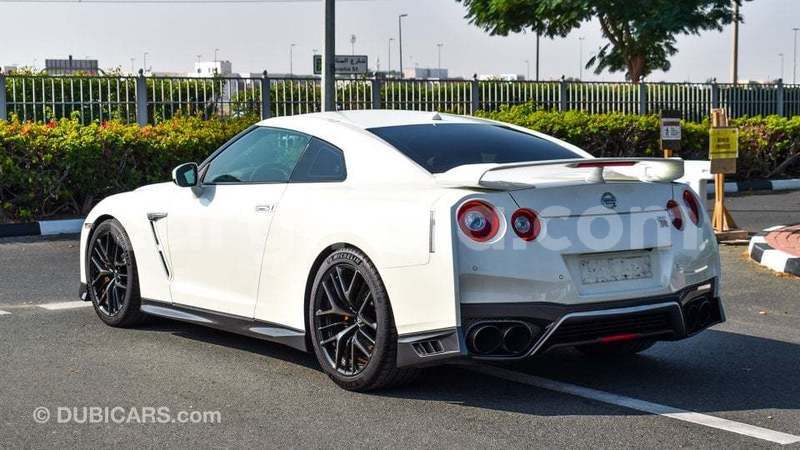 Big with watermark nissan gt r ashanti import dubai 57232