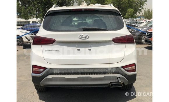 Buy Import Hyundai Santa Fe White Car in Import - Dubai in Ashanti Buy Import Hyundai Santa Fe White Car in Import - Dubai in Ashanti