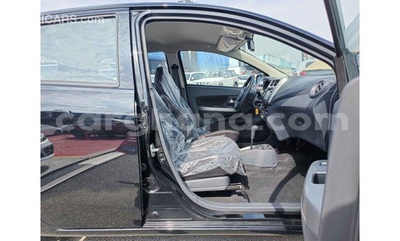 Buy Import Toyota 4Runner Black Car in Import - Dubai in Ashanti Buy Import Toyota 4Runner Black Car in Import - Dubai in Ashanti