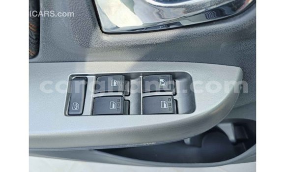 Ra Imported Toyota 4Runner Black Ọkọ̀ in Import - Dubai ni Ashanti