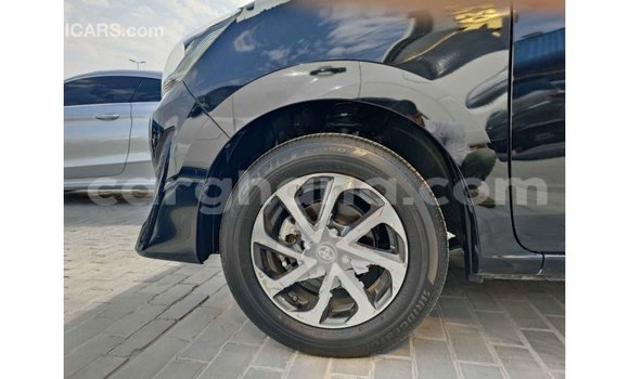 Ra Imported Toyota 4Runner Black Ọkọ̀ in Import - Dubai ni Ashanti