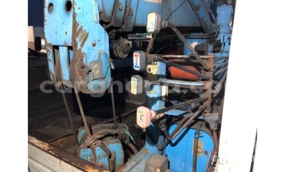 Buy Import Toyota Pickup White Car in Import - Dubai in Ashanti Buy Import Toyota Pickup White Car in Import - Dubai in Ashanti