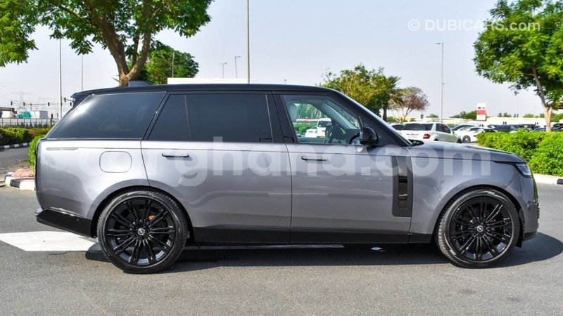 Big with watermark land rover range rover ashanti import dubai 57242