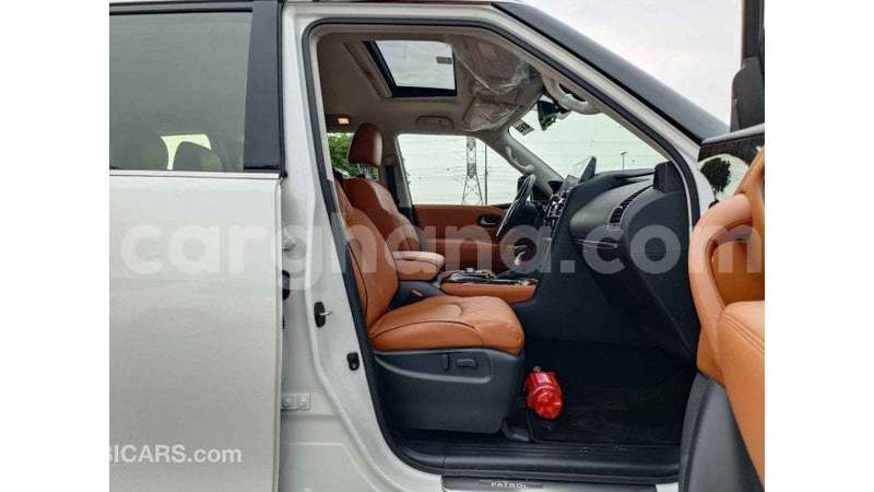 Big with watermark nissan patrol ashanti import dubai 57243