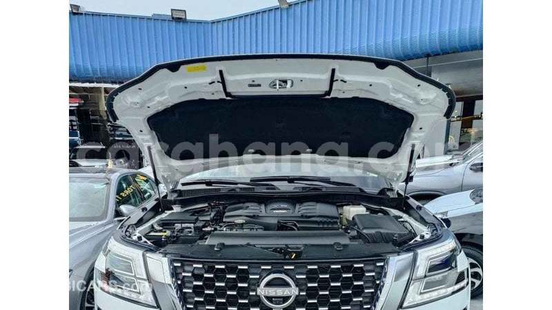 Big with watermark nissan patrol ashanti import dubai 57243