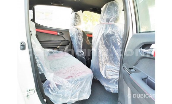 Ra Imported Isuzu Rodeo funfun Ọkọ̀ in Import - Dubai ni Ashanti Ra Imported Isuzu Rodeo funfun Ọkọ̀ in Import - Dubai ni Ashanti