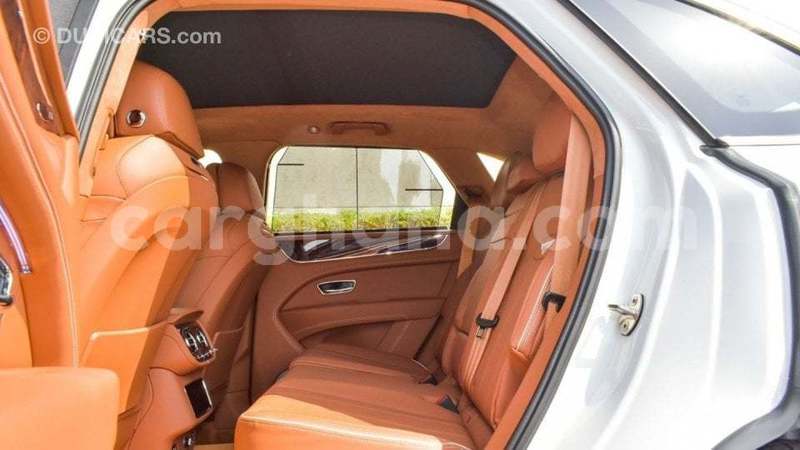 Big with watermark bentley bentayga ashanti import dubai 57253