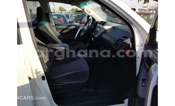 Buy Import Toyota Prado White Car in Import - Dubai in Ashanti Buy Import Toyota Prado White Car in Import - Dubai in Ashanti