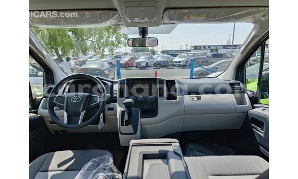 Ra Imported Toyota Hiace funfun Ọkọ̀ in Import - Dubai ni Ashanti Ra Imported Toyota Hiace funfun Ọkọ̀ in Import - Dubai ni Ashanti