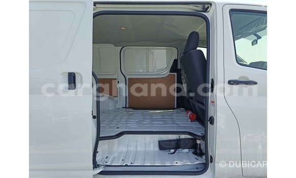 Ra Imported Toyota Hiace funfun Ọkọ̀ in Import - Dubai ni Ashanti Ra Imported Toyota Hiace funfun Ọkọ̀ in Import - Dubai ni Ashanti