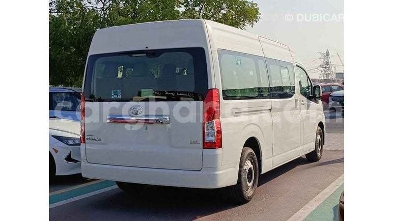 Big with watermark toyota hiace ashanti import dubai 57260