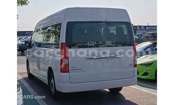 Ra Imported Toyota Hiace funfun Ọkọ̀ in Import - Dubai ni Ashanti Ra Imported Toyota Hiace funfun Ọkọ̀ in Import - Dubai ni Ashanti