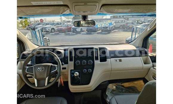 Ra Imported Toyota Hiace funfun Ọkọ̀ in Import - Dubai ni Ashanti Ra Imported Toyota Hiace funfun Ọkọ̀ in Import - Dubai ni Ashanti