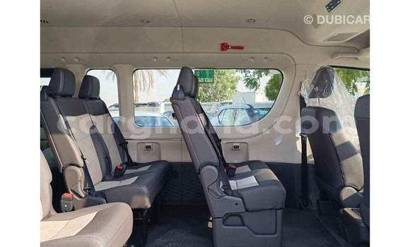 Ra Imported Toyota Hiace funfun Ọkọ̀ in Import - Dubai ni Ashanti Ra Imported Toyota Hiace funfun Ọkọ̀ in Import - Dubai ni Ashanti