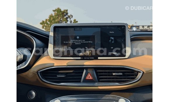 Buy Import Hyundai Santa Fe White Car in Import - Dubai in Ashanti Buy Import Hyundai Santa Fe White Car in Import - Dubai in Ashanti