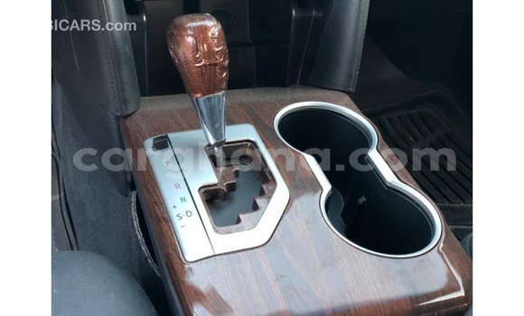 Ra Imported Toyota Camry funfun Ọkọ̀ in Import - Dubai ni Ashanti Ra Imported Toyota Camry funfun Ọkọ̀ in Import - Dubai ni Ashanti
