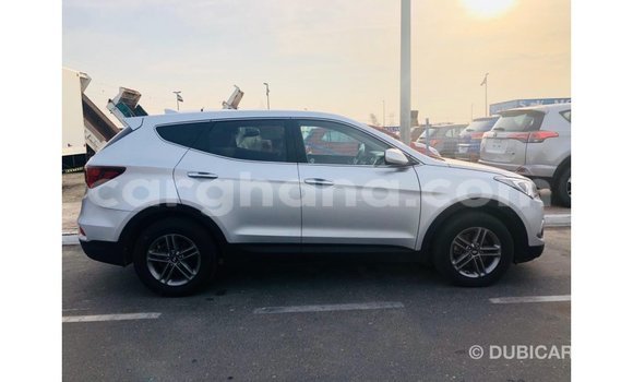Ra Imported Hyundai Santa Fe Miiran Ọkọ̀ in Import - Dubai ni Ashanti Ra Imported Hyundai Santa Fe Miiran Ọkọ̀ in Import - Dubai ni Ashanti