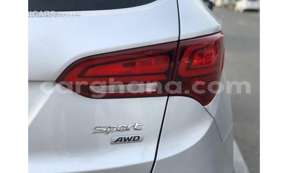 Ra Imported Hyundai Santa Fe Miiran Ọkọ̀ in Import - Dubai ni Ashanti Ra Imported Hyundai Santa Fe Miiran Ọkọ̀ in Import - Dubai ni Ashanti