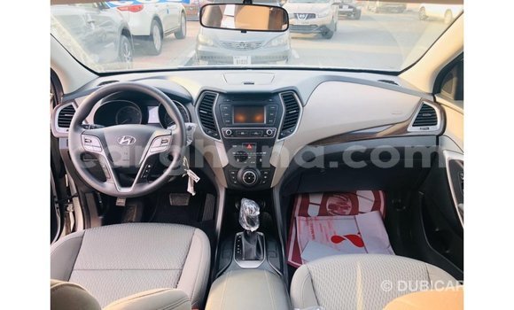 Ra Imported Hyundai Santa Fe Miiran Ọkọ̀ in Import - Dubai ni Ashanti Ra Imported Hyundai Santa Fe Miiran Ọkọ̀ in Import - Dubai ni Ashanti
