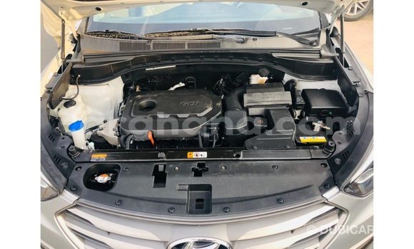 Ra Imported Hyundai Santa Fe Miiran Ọkọ̀ in Import - Dubai ni Ashanti Ra Imported Hyundai Santa Fe Miiran Ọkọ̀ in Import - Dubai ni Ashanti