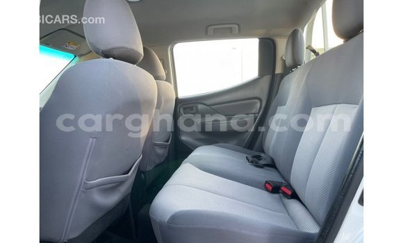 Ra Imported Mitsubishi L200 funfun Ọkọ̀ in Import - Dubai ni Ashanti Ra Imported Mitsubishi L200 funfun Ọkọ̀ in Import - Dubai ni Ashanti