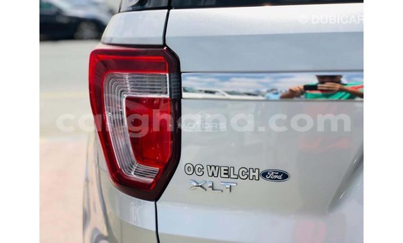 Buy Import Ford Explorer Green Car in Import - Dubai in Ashanti Buy Import Ford Explorer Green Car in Import - Dubai in Ashanti