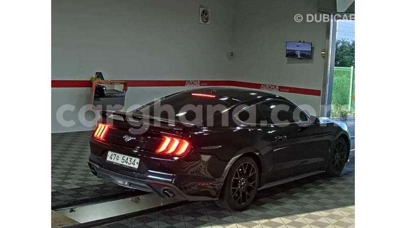 Big with watermark ford mustang ashanti import dubai 57271