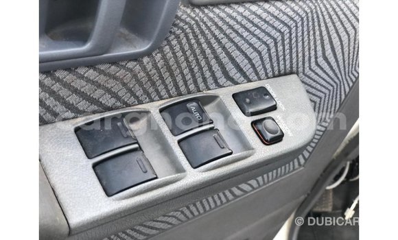 Sayi Imported Toyota Land Cruiser White Mota in Import - Dubai a Ashanti Sayi Imported Toyota Land Cruiser White Mota in Import - Dubai a Ashanti