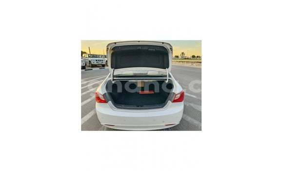 Buy Import Hyundai Sonata White Car in Import - Dubai in Ashanti Buy Import Hyundai Sonata White Car in Import - Dubai in Ashanti