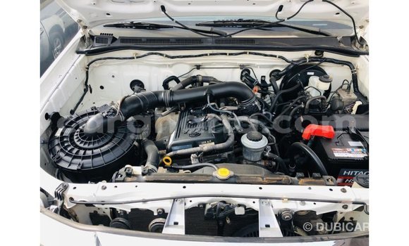 Ra Imported Toyota Fortuner funfun Ọkọ̀ in Import - Dubai ni Ashanti Ra Imported Toyota Fortuner funfun Ọkọ̀ in Import - Dubai ni Ashanti