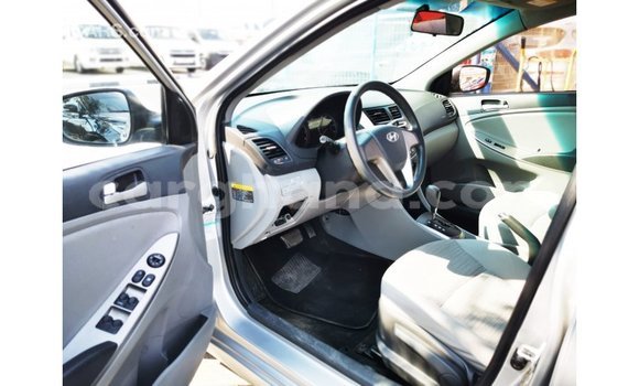 Ra Imported Hyundai Accent Miiran Ọkọ̀ in Import - Dubai ni Ashanti Ra Imported Hyundai Accent Miiran Ọkọ̀ in Import - Dubai ni Ashanti