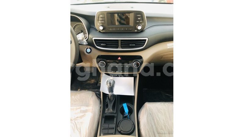 Big with watermark hyundai tucson ashanti import dubai 10693