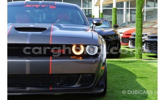 Ra Imported Dodge Challenger Silver Ọkọ̀ in Import - Dubai ni Ashanti Ra Imported Dodge Challenger Silver Ọkọ̀ in Import - Dubai ni Ashanti