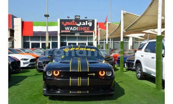 Sayi Imported Dodge Challenger Black Mota in Import - Dubai a Ashanti