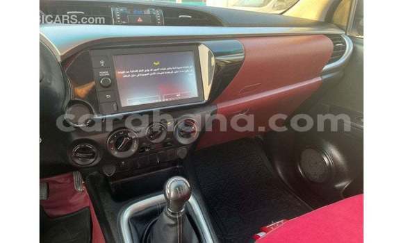 Ra Imported Toyota Hilux funfun Ọkọ̀ in Import - Dubai ni Ashanti Ra Imported Toyota Hilux funfun Ọkọ̀ in Import - Dubai ni Ashanti