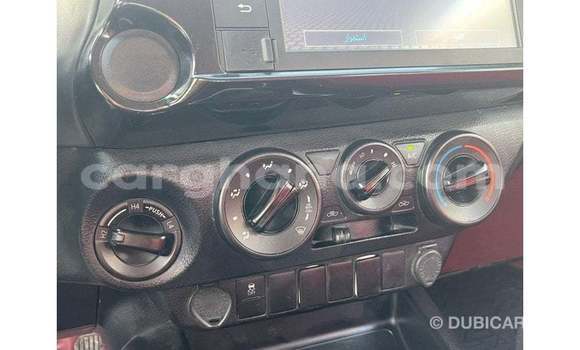 Ra Imported Toyota Hilux funfun Ọkọ̀ in Import - Dubai ni Ashanti Ra Imported Toyota Hilux funfun Ọkọ̀ in Import - Dubai ni Ashanti