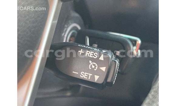 Ra Imported Toyota Hilux funfun Ọkọ̀ in Import - Dubai ni Ashanti Ra Imported Toyota Hilux funfun Ọkọ̀ in Import - Dubai ni Ashanti