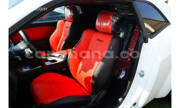 Buy Import Dodge Challenger White Car in Import - Dubai in Ashanti Buy Import Dodge Challenger White Car in Import - Dubai in Ashanti