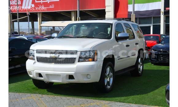 Sayi Imported Chevrolet Tahoe White Mota in Import - Dubai a Ashanti Sayi Imported Chevrolet Tahoe White Mota in Import - Dubai a Ashanti