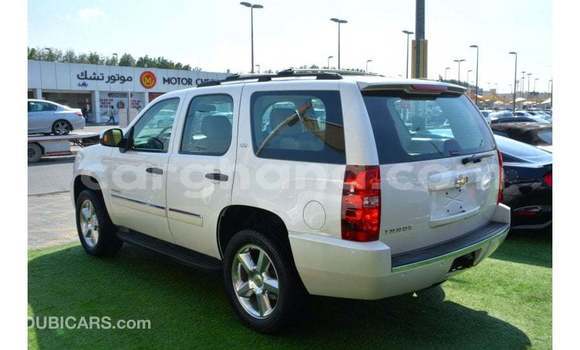 Sayi Imported Chevrolet Tahoe White Mota in Import - Dubai a Ashanti Sayi Imported Chevrolet Tahoe White Mota in Import - Dubai a Ashanti