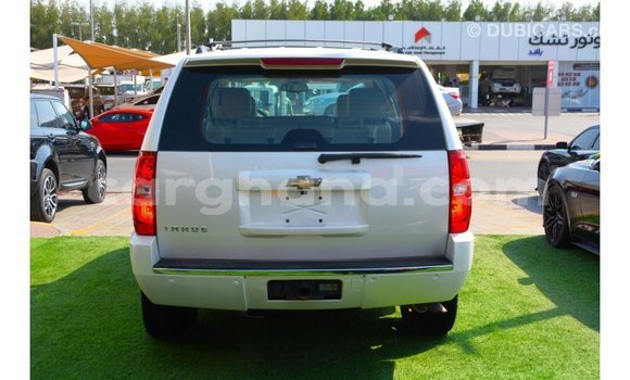 Sayi Imported Chevrolet Tahoe White Mota in Import - Dubai a Ashanti Sayi Imported Chevrolet Tahoe White Mota in Import - Dubai a Ashanti